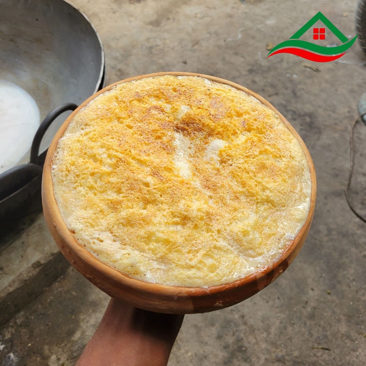 সরা দই